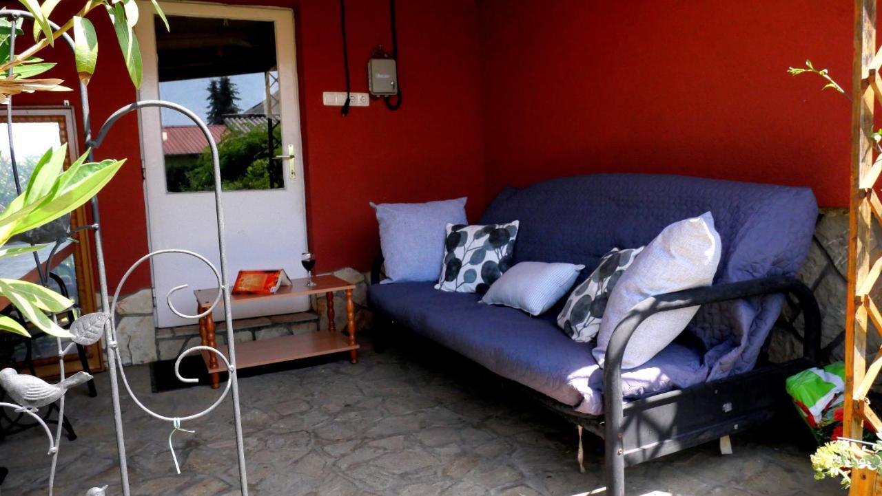Papp Apartmanház Vonyarcvashegy Exterior foto